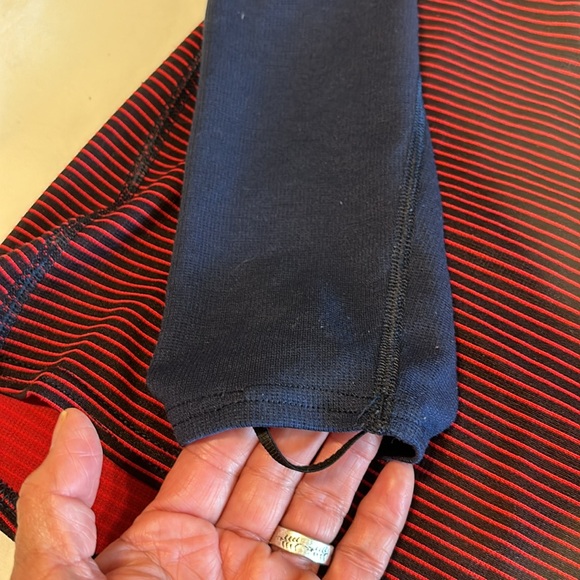 Patagonia 1/2 Zip in GWC - Picture 2 of 5